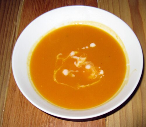 Velouté de butternut, œuf mollet