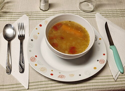 Soupe de légumes et tartines au fromage