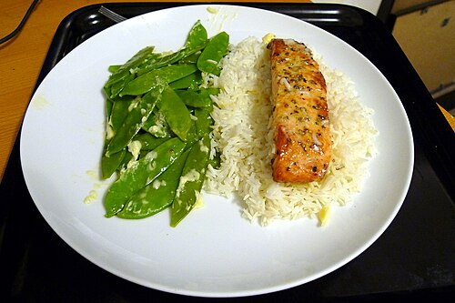 Saumon, riz et haricots verts